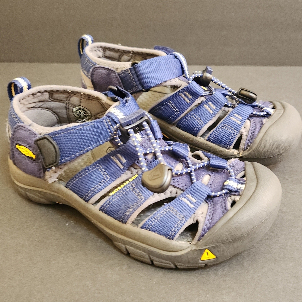 KEEN NEWPORT H2 ACTIVE WATER HIKING SANDAL 1009962 KIDS SIZE 1/ 20CM /33EU  GUC
